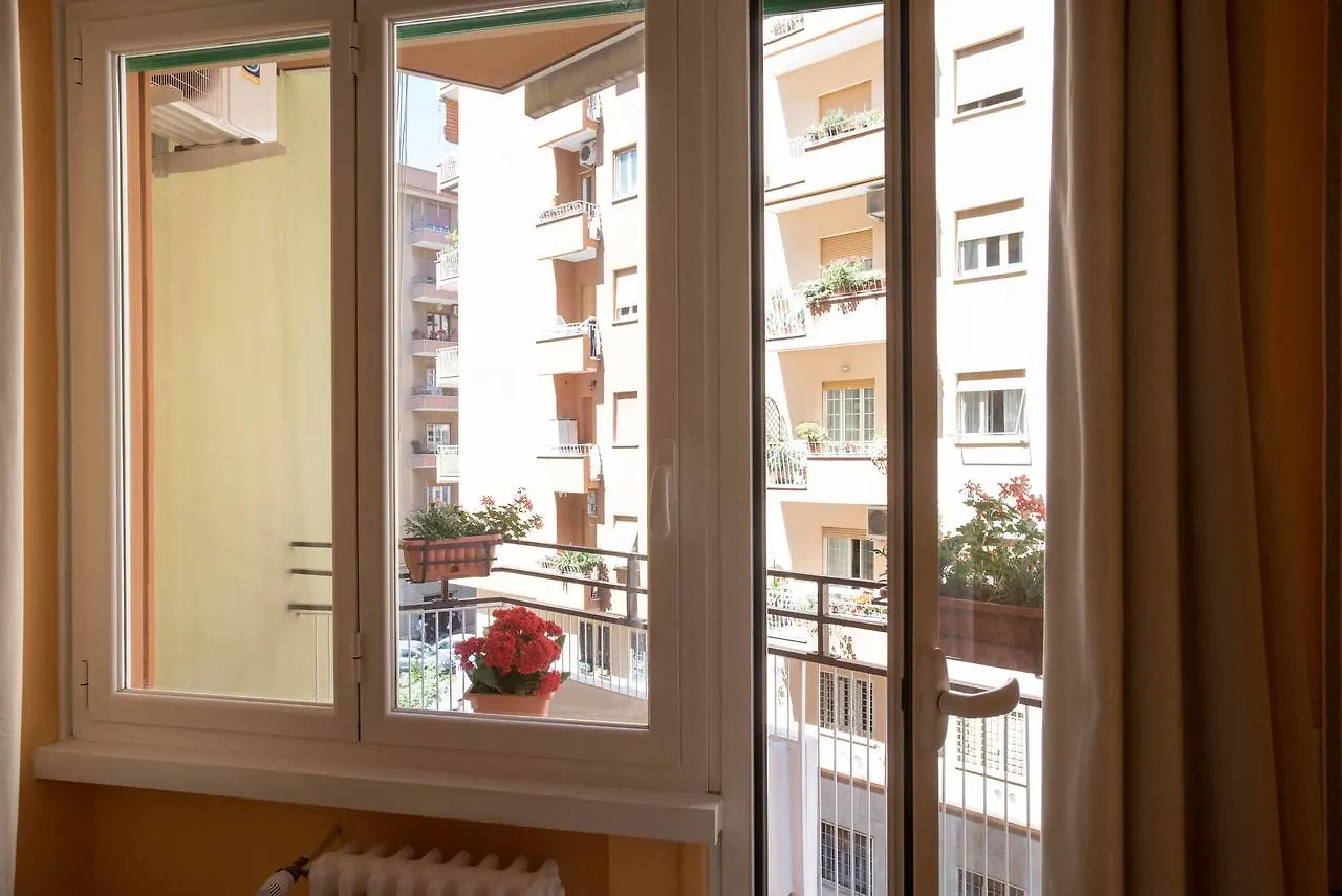 Audrey Rooms Rome Italy